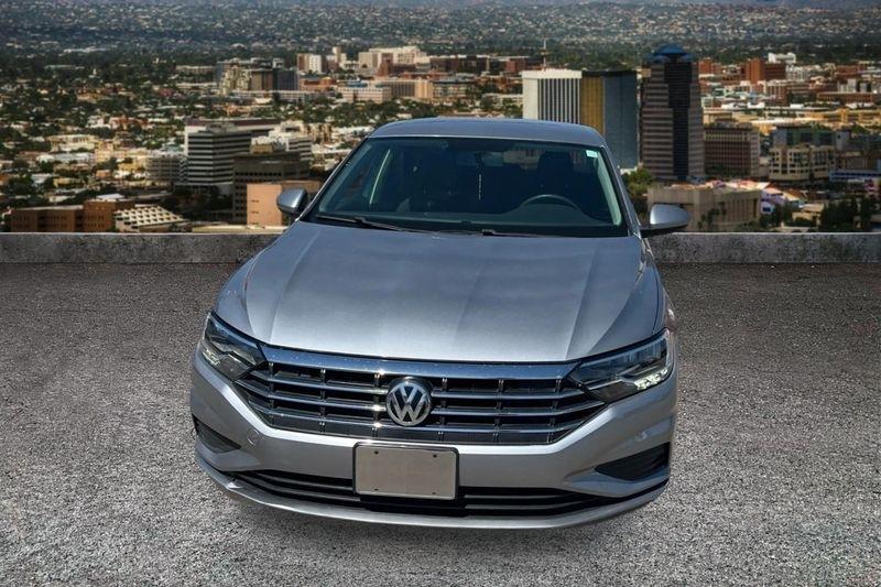 Volkswagen Jetta  2021