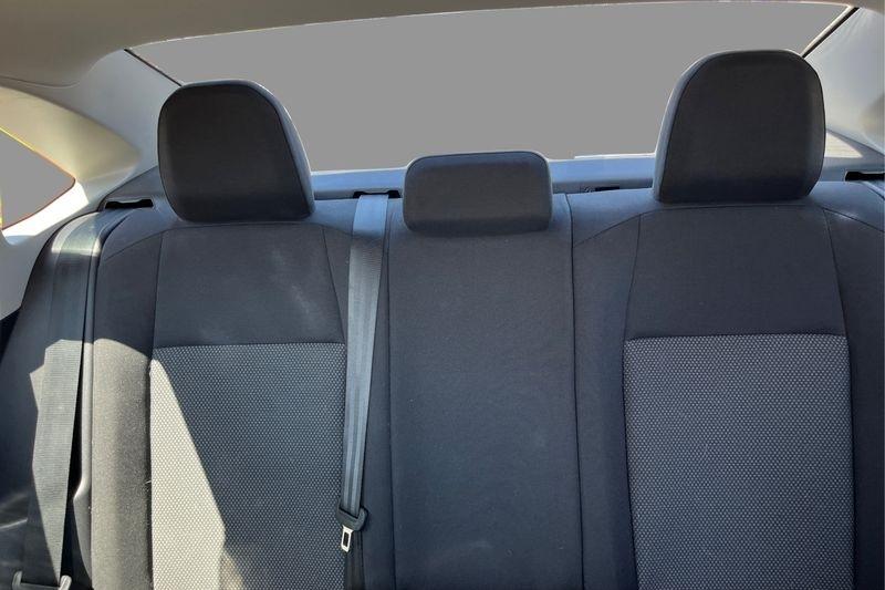 Volkswagen Jetta  2021