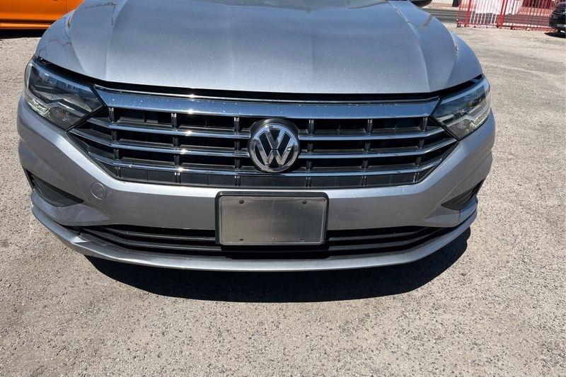 Volkswagen Jetta  2021