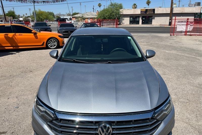 Volkswagen Jetta  2021
