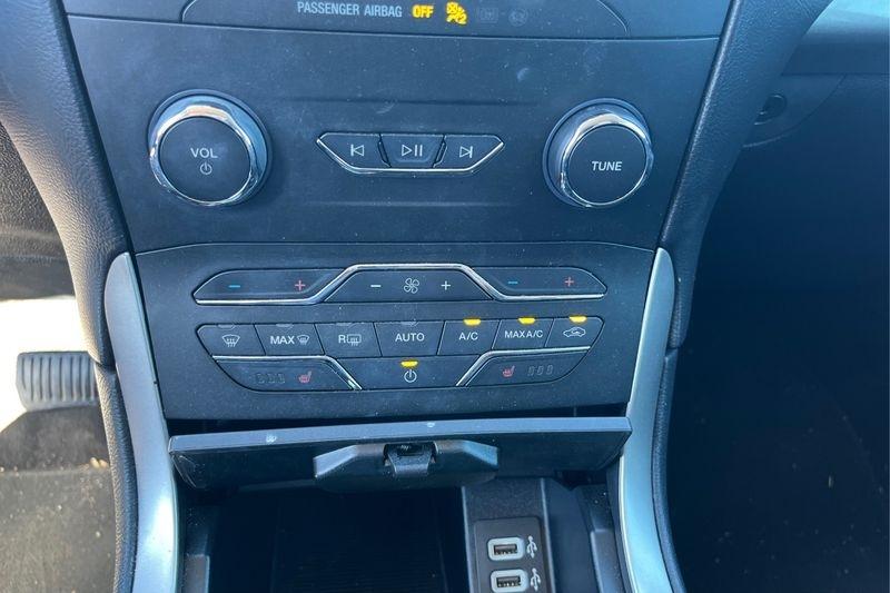 Ford Edge  2019