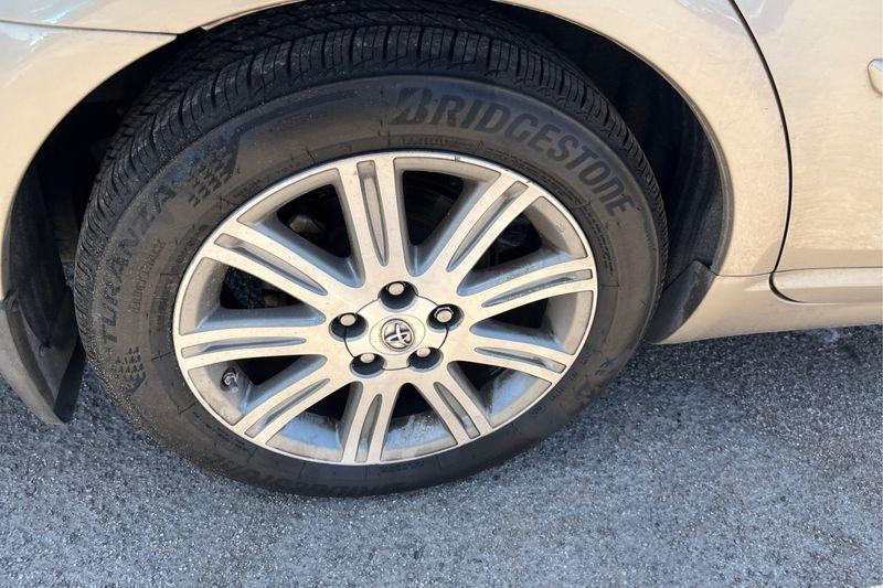 Toyota Avalon  2007