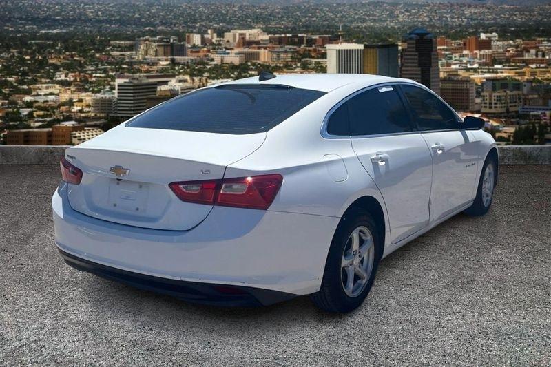Chevrolet Malibu  2016