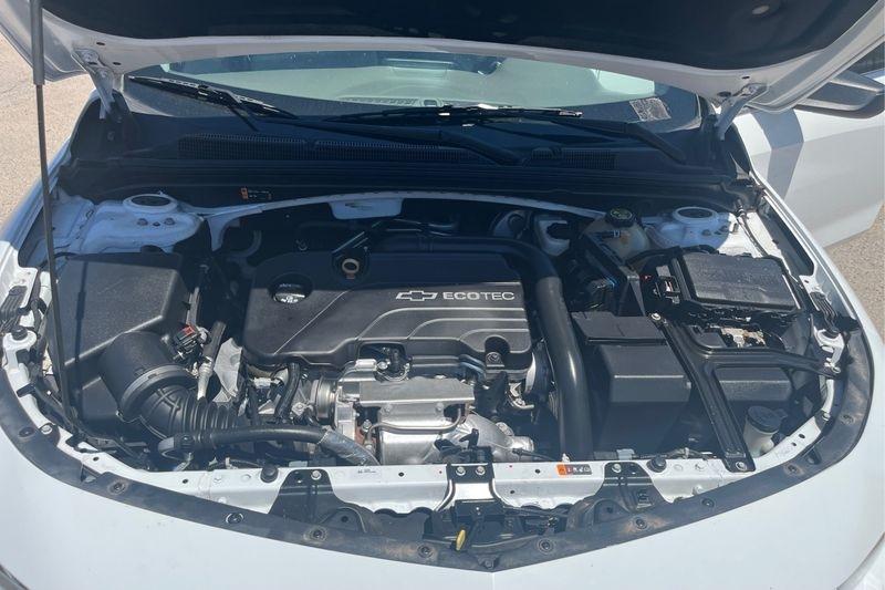 Chevrolet Malibu  2016
