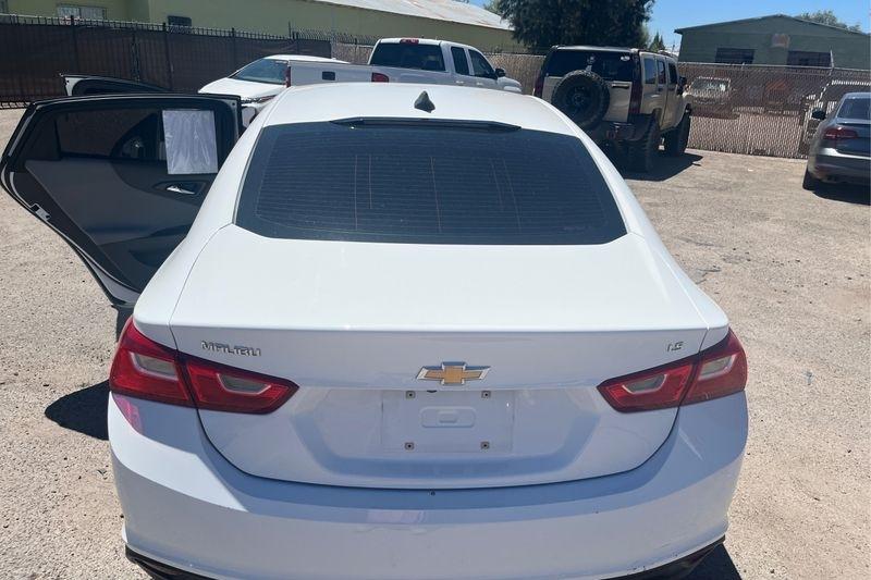 Chevrolet Malibu  2016