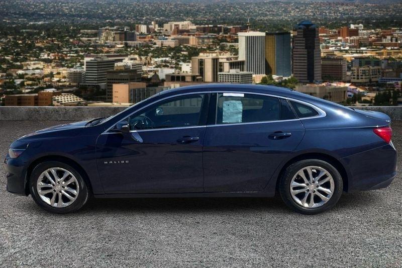 Chevrolet Malibu  2016