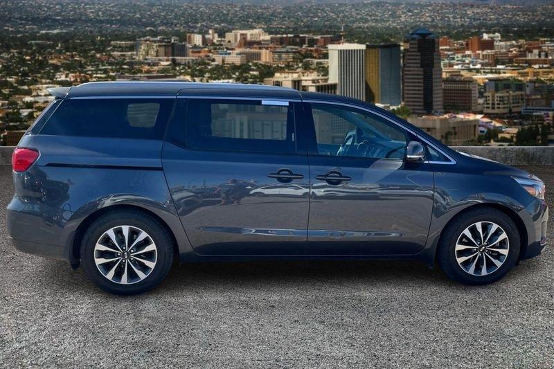 Kia Sedona  2015