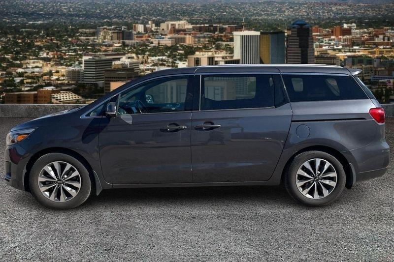 Kia Sedona  2015