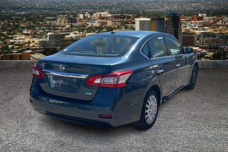 Nissan Sentra  2015