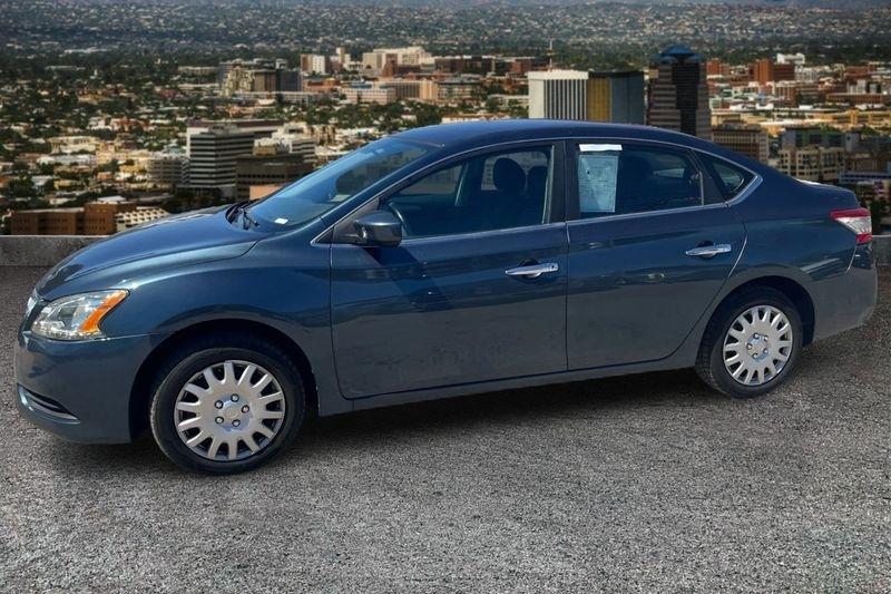 Nissan Sentra  2015