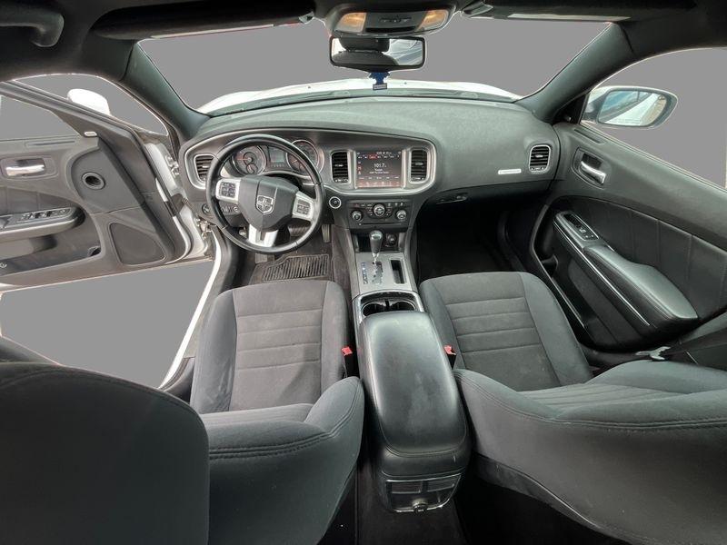 Dodge Charger  2011