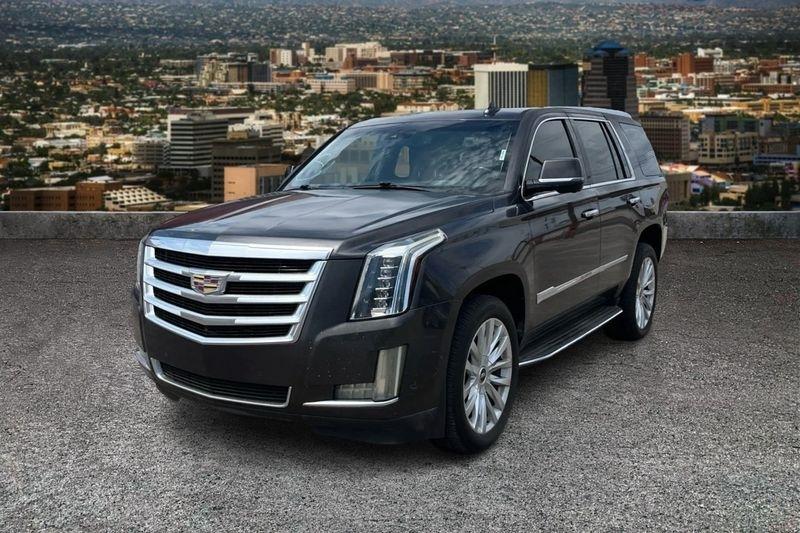 2016 Cadillac Escalade Luxury Collection