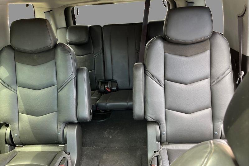 Cadillac Escalade  2016
