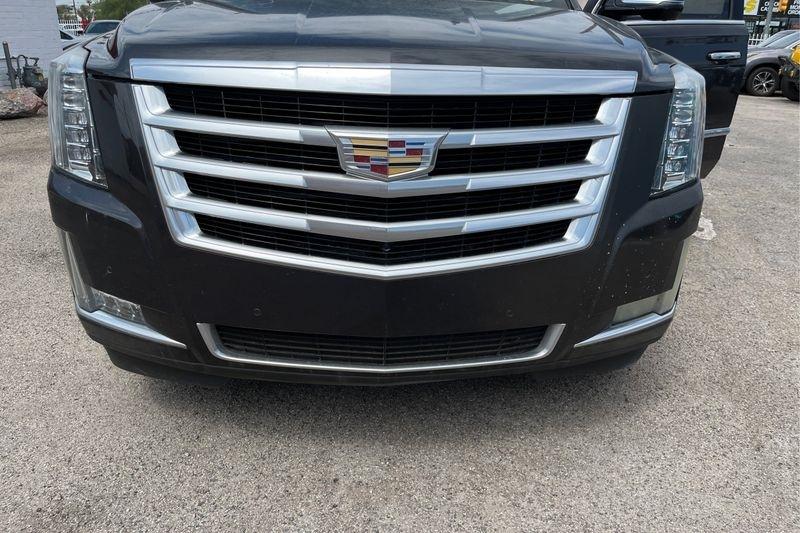 Cadillac Escalade  2016