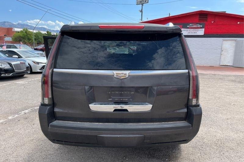 Cadillac Escalade  2016