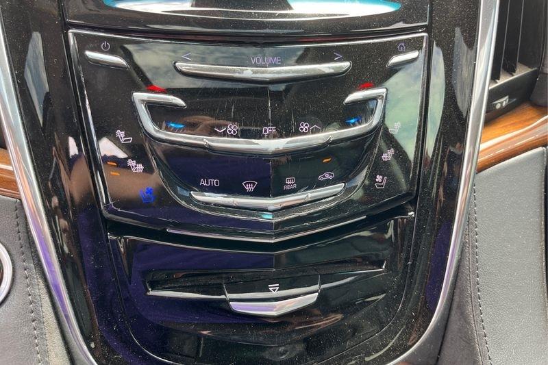 Cadillac Escalade  2016