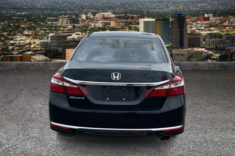 Honda Accord  2017