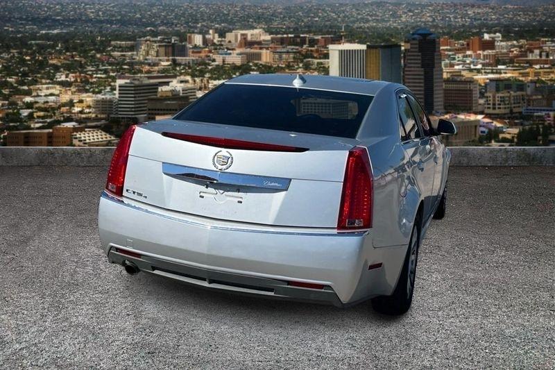 Cadillac CTS  2012