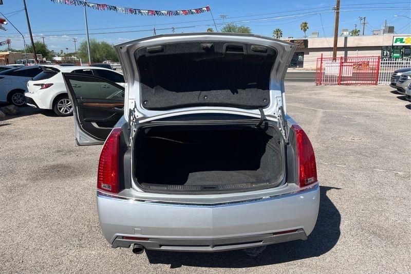 Cadillac CTS  2012
