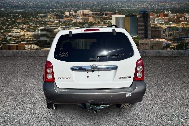 Mazda Tribute  2005