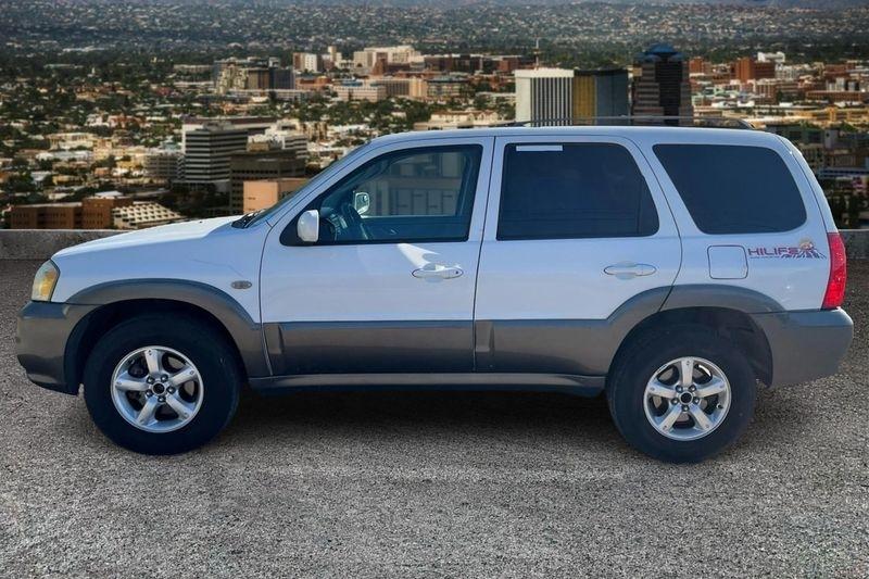 Mazda Tribute  2005