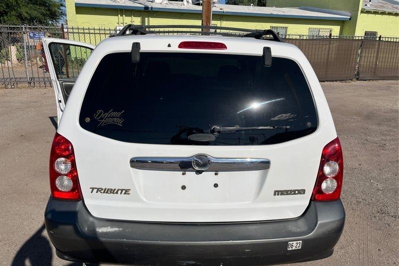 Mazda Tribute  2005