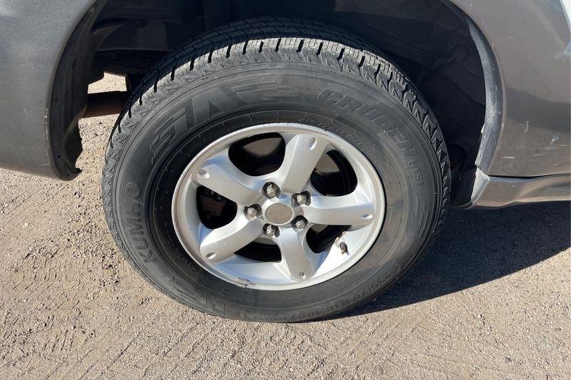 Mazda Tribute  2005