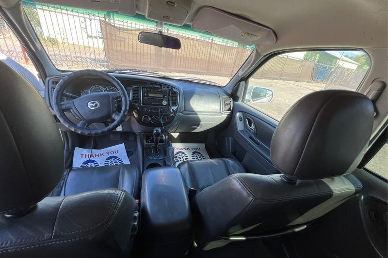 Mazda Tribute  2005