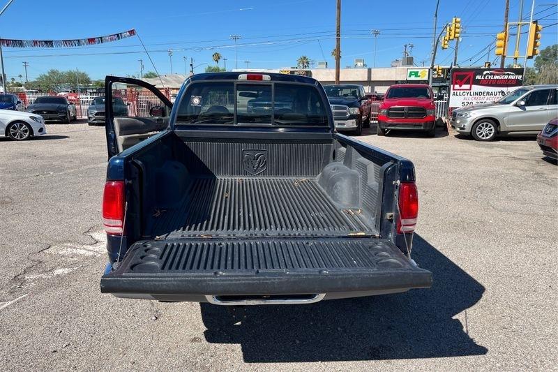 Dodge Dakota  2004