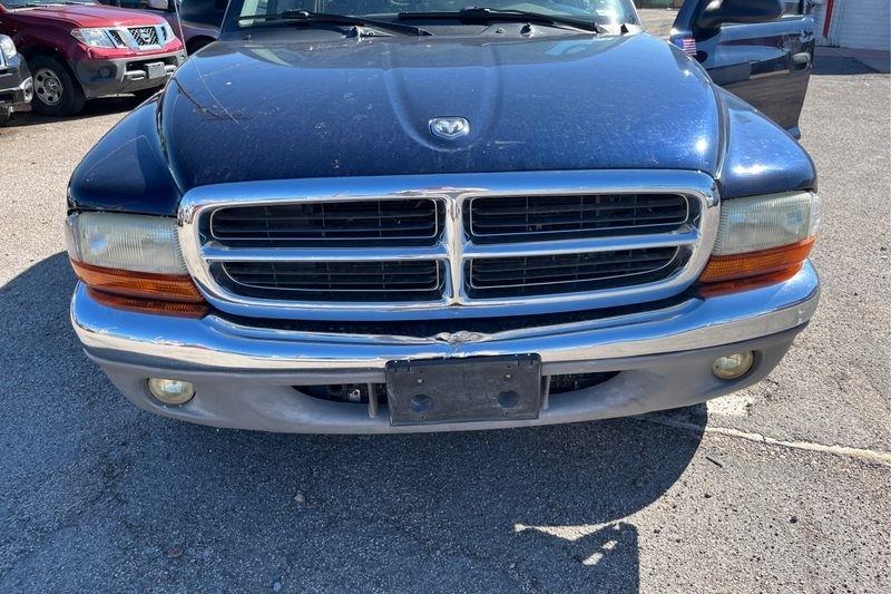 Dodge Dakota  2004
