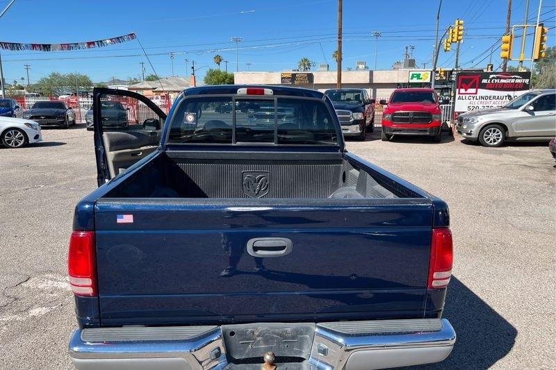 Dodge Dakota  2004