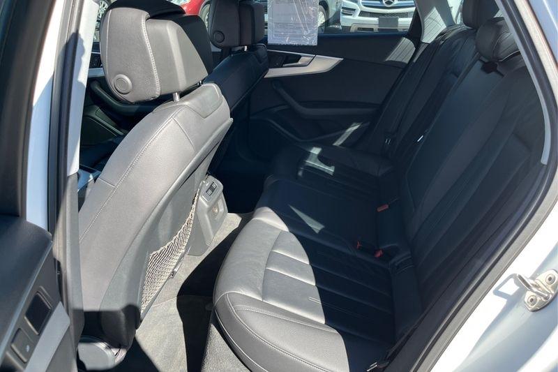 Audi A4  2017