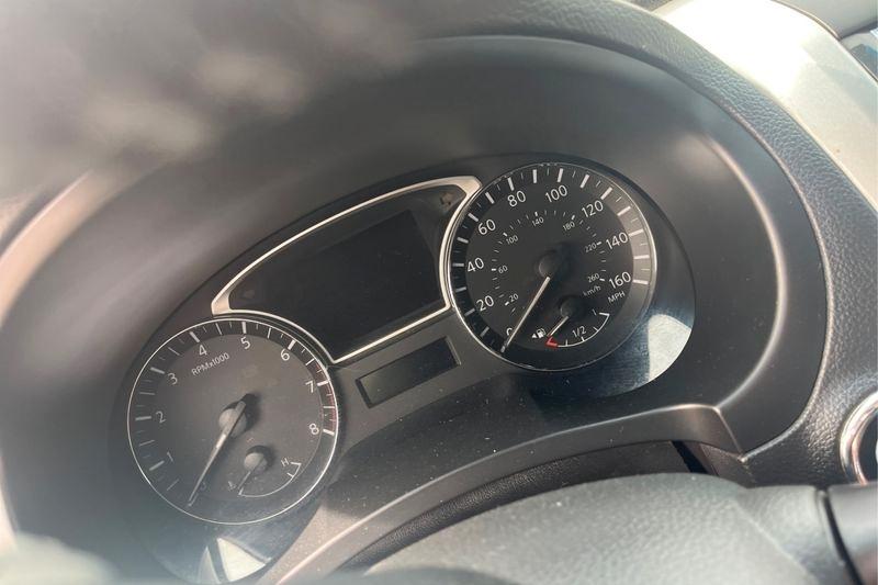 Nissan Altima  2015