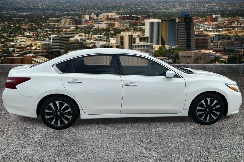 Nissan Altima  2018