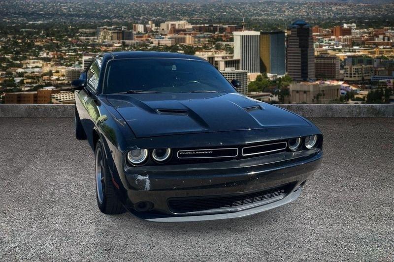 Dodge Challenger  2017