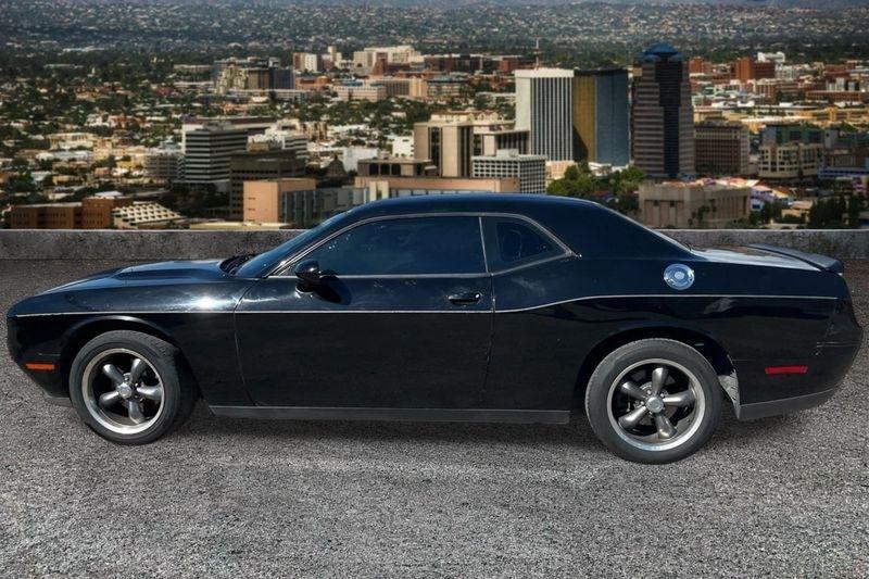 Dodge Challenger  2017