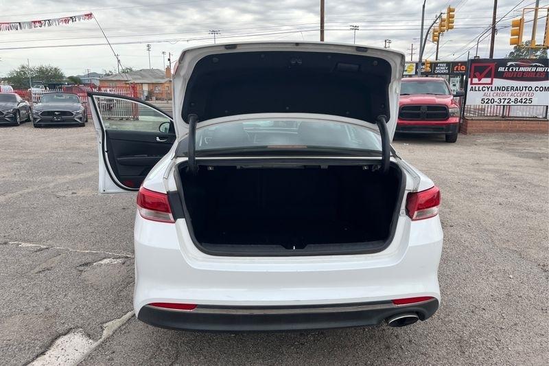 Kia Optima  2016