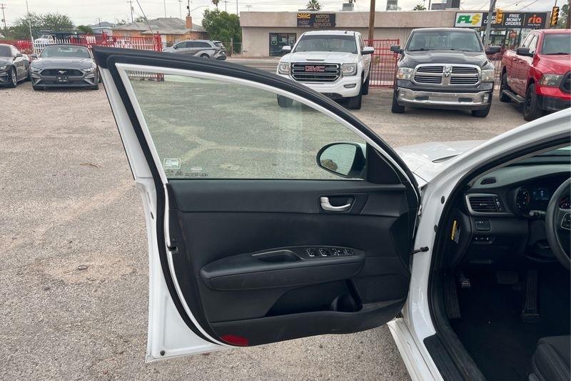 Kia Optima  2016