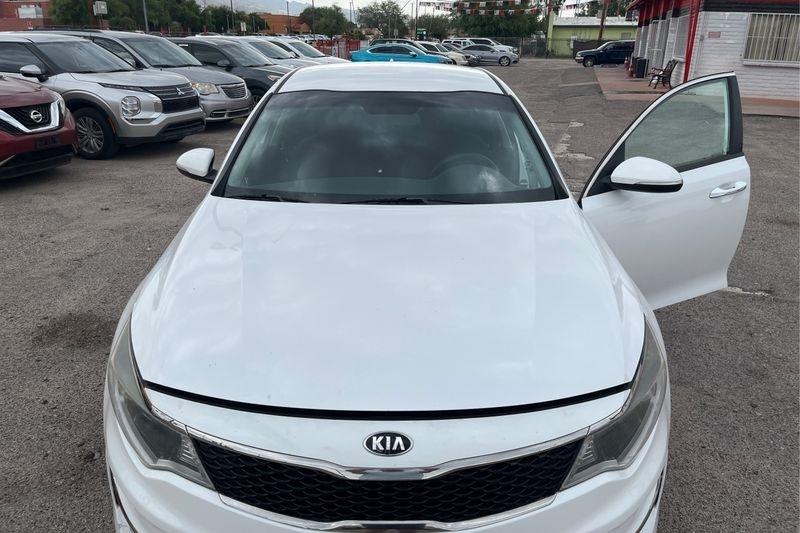 Kia Optima  2016