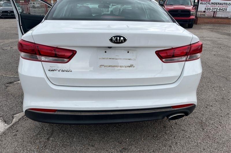 Kia Optima  2016