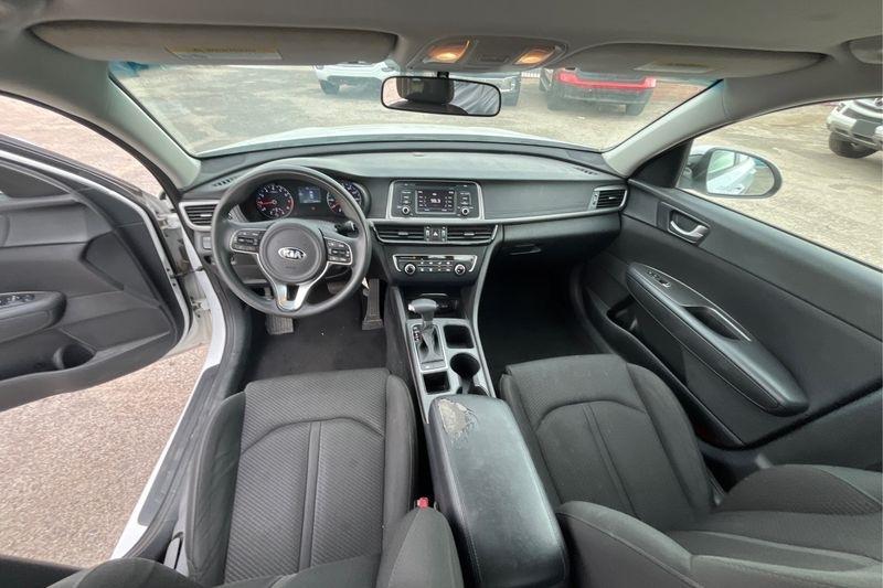 Kia Optima  2016