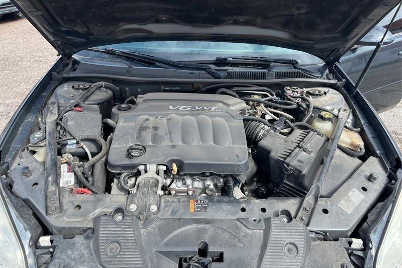 Chevrolet Impala Limited photo 21