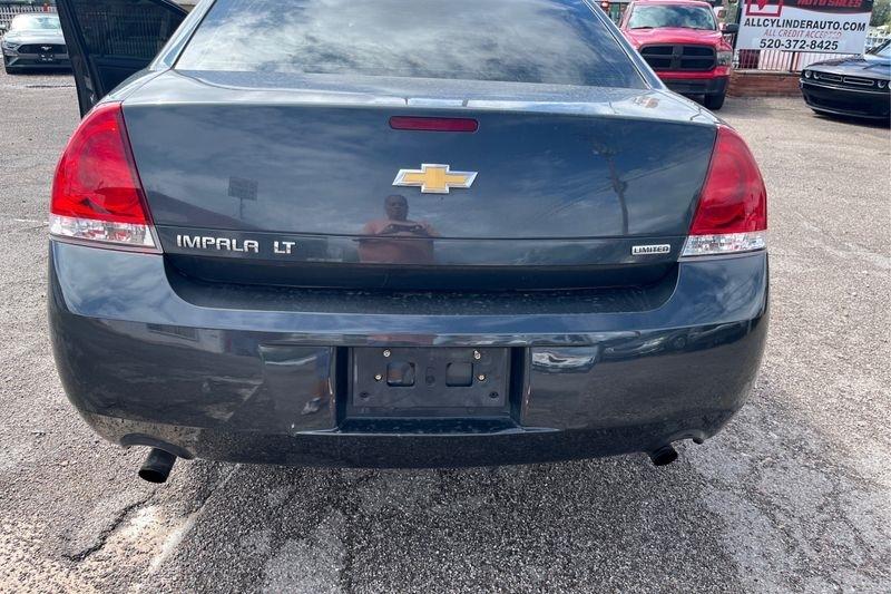 Chevrolet Impala Limited photo 22