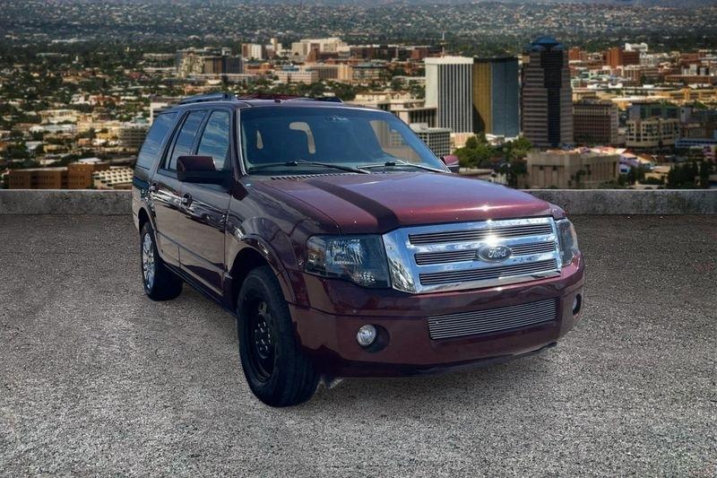 Ford Expedition photo 2