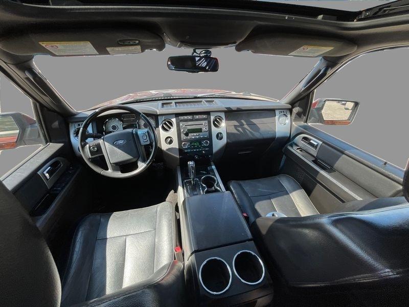 Ford Expedition photo 14