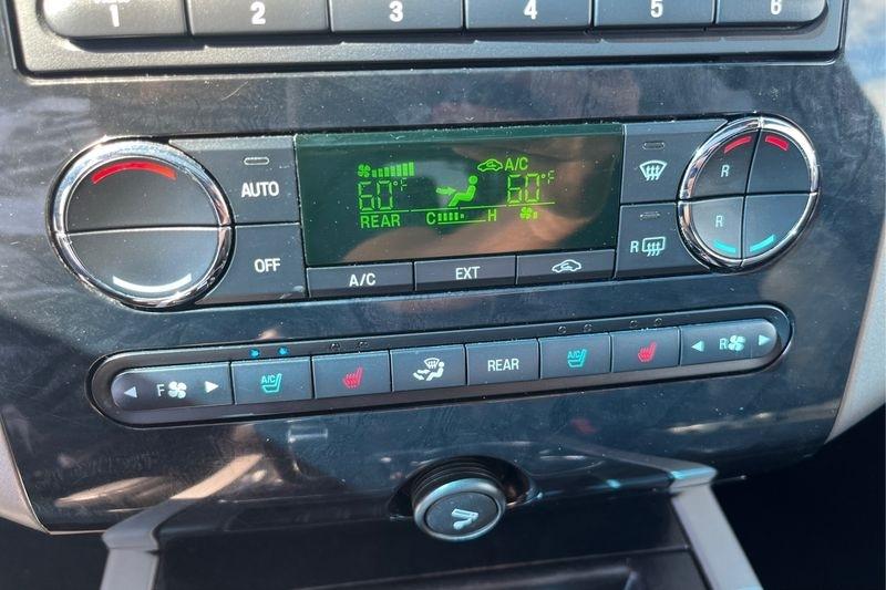 Ford Expedition photo 31
