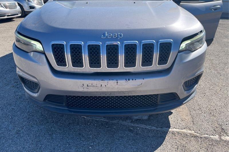 Jeep Cherokee photo 20