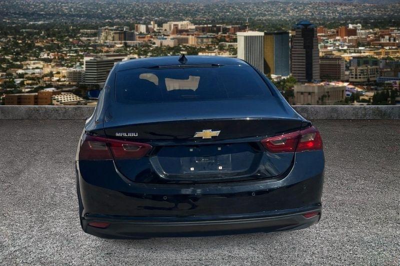 Chevrolet Malibu  2022