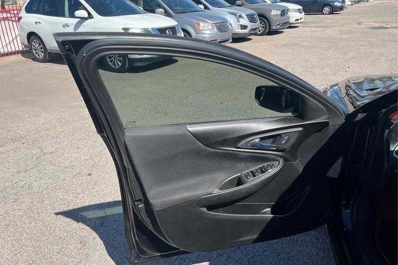 Chevrolet Malibu  2022