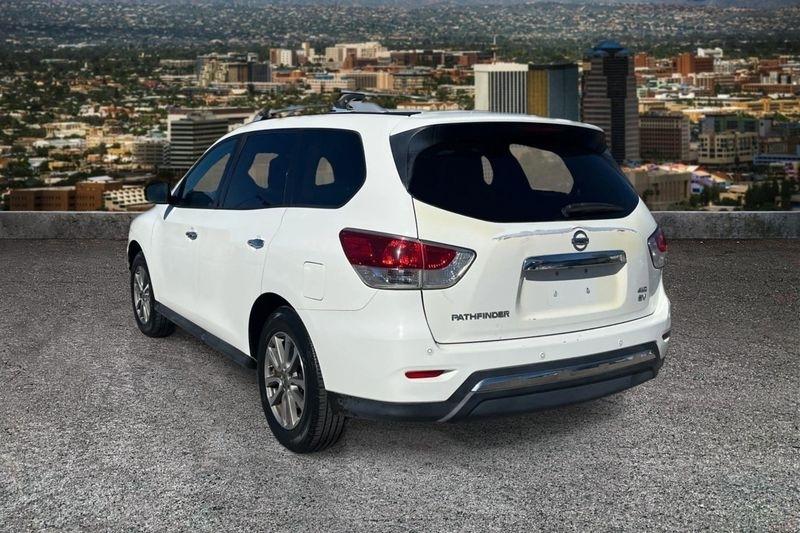 Nissan Pathfinder  2016